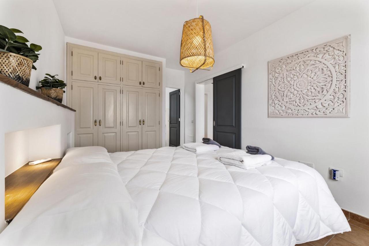 Villa 4 - Vipvipvillas Tías Εξωτερικό φωτογραφία