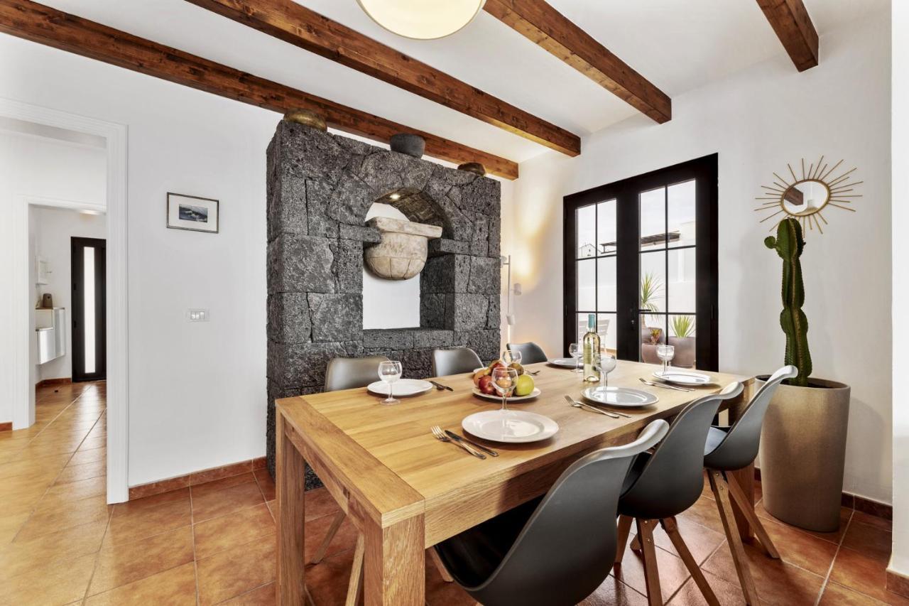 Villa 4 - Vipvipvillas Tías Εξωτερικό φωτογραφία